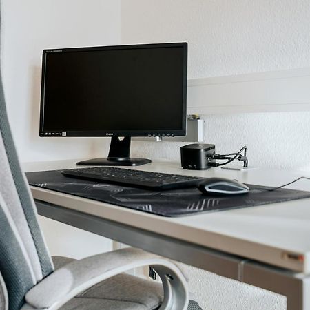 Blissplace 3 Zi Premium Apartment Nahe Getec Arena Mit Kingsize Betten Und Balkon Magdeburg Zewnętrze zdjęcie