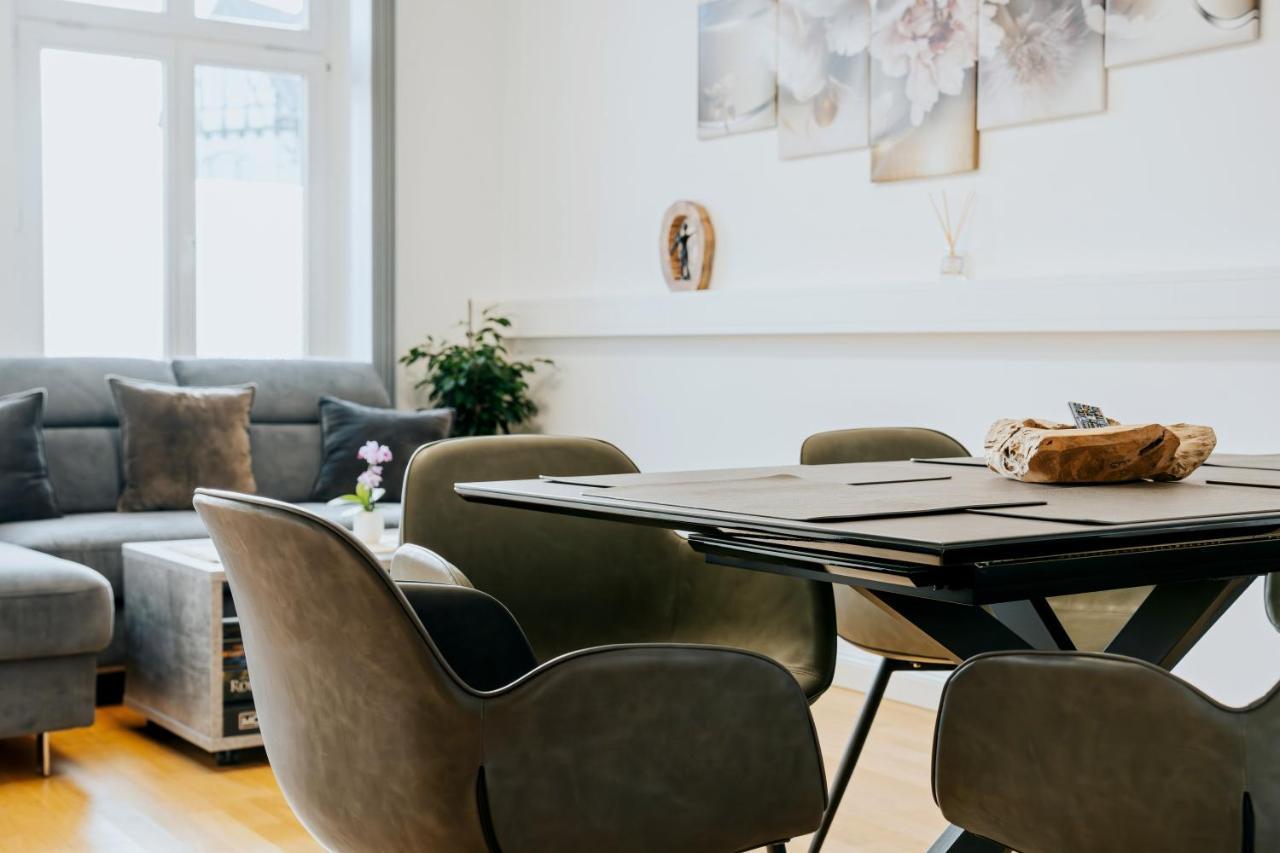Blissplace 3 Zi Premium Apartment Nahe Getec Arena Mit Kingsize Betten Und Balkon Magdeburg Zewnętrze zdjęcie